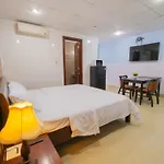 Le\'S Hotel & Apartment